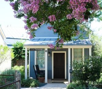 One-Bedroom Cottage