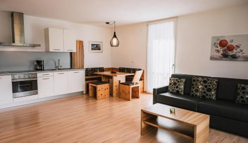 One-Bedroom Apartment with Balcony