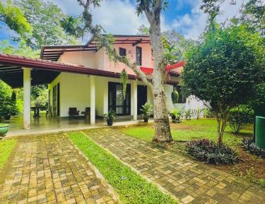Standard Villa