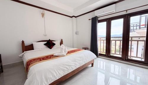King Room with Pool View