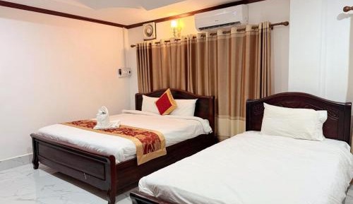 Deluxe Triple Room