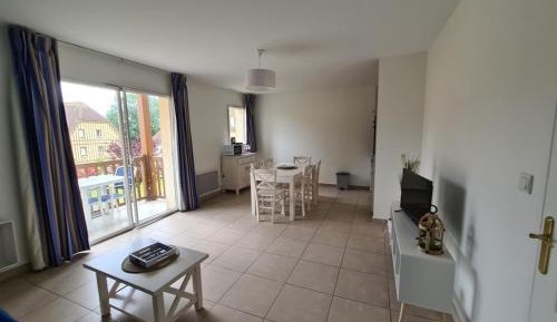 Two-Bedroom Apartment with Balcony