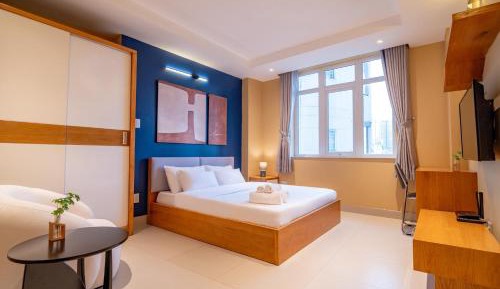 Superior Apartment with City View