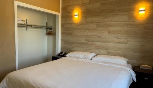 Room #42364812