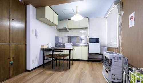Quadruple Room with Private Bathroom