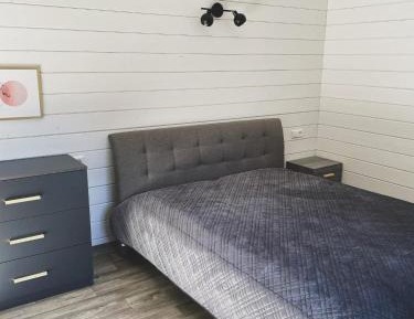 One-Bedroom Bungalow