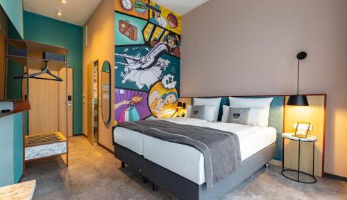 Standard Room with Two Single Beds