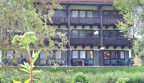 Superior One-Bedroom Apartment with Balcony