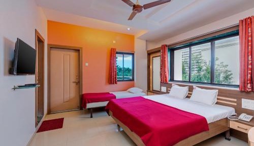 Basic Triple Room