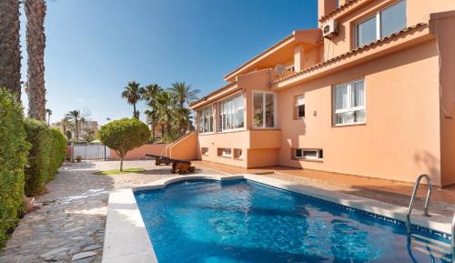 Villa with Sea View