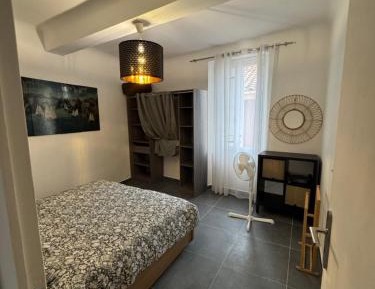 One-Bedroom Apartment with Sea View