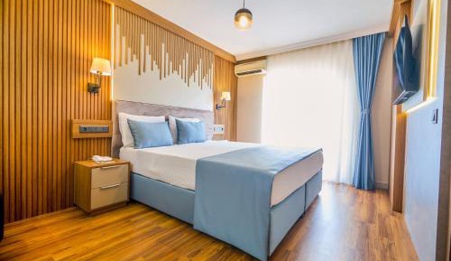 Double Room with Lake View