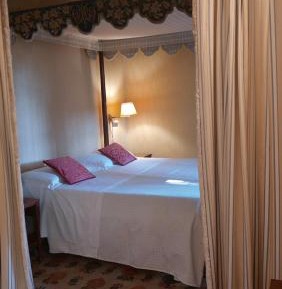 Junior Suite with Garden View