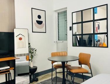 One-Bedroom Family Apartment