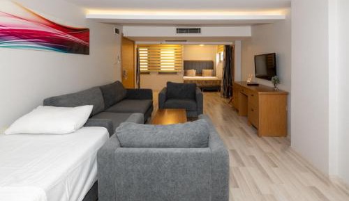 Suite with Terrace