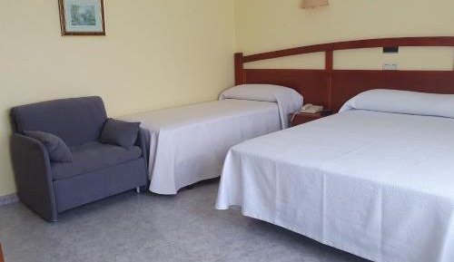 Triple Room (2 Adults + 1 Child)