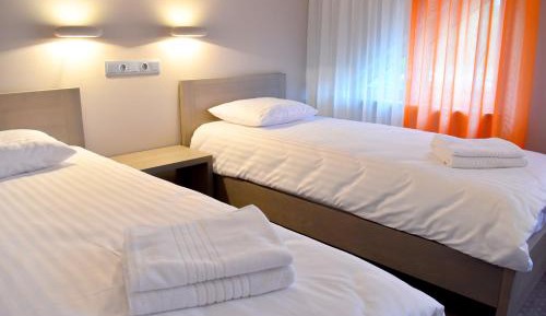 Twin Room with Private Bathroom