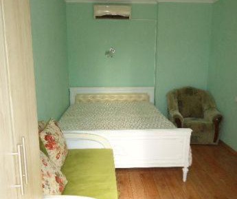 Deluxe Double Room (2 Adults + 1 Child)