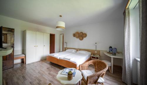 Classic Double Room-Easy Stay