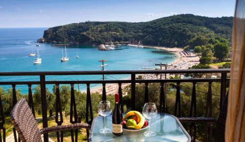 Studio with Sea View (2 Adults)- Upper Floor