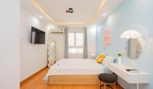Deluxe Queen Room