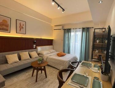 Studio with Balcony