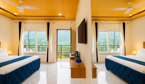 King Room with Balcony