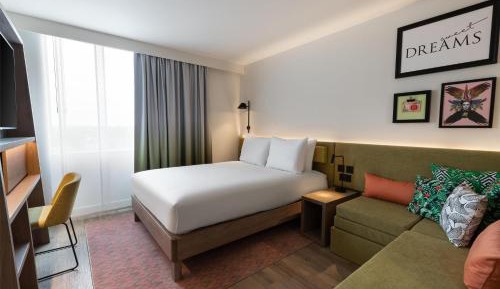 Queen Room