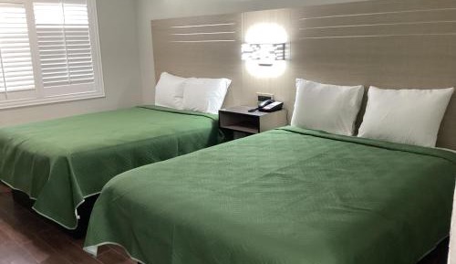 Standard Queen Room