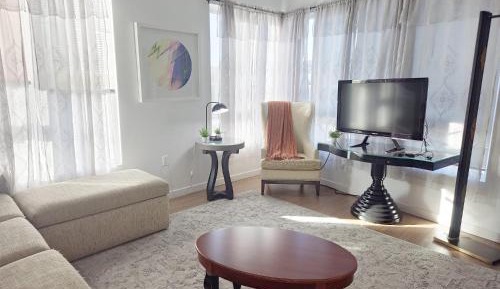 Two-Bedroom Deluxe Apartment