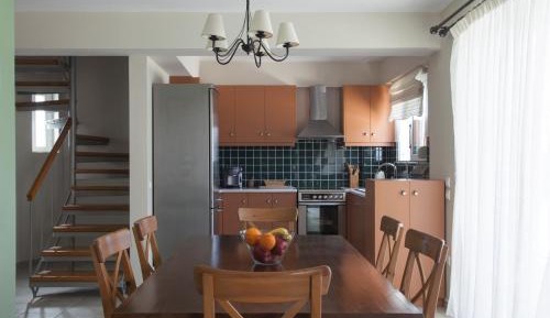Three-Bedroom Villa (2-5 Adults) - Split Level