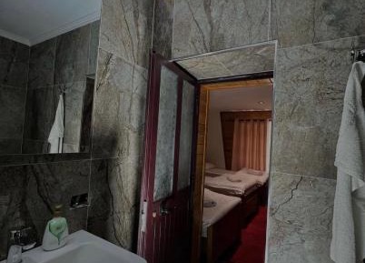 Economy Quadruple Room