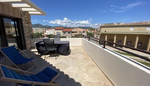 Penthouse Apartment