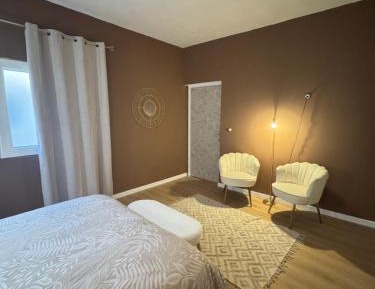 Room #1474787701