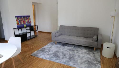 One-Bedroom Standard Apartment