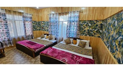 Double Room with Lake View