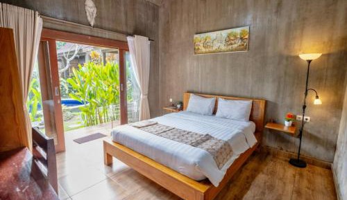 Double Room with Pool View