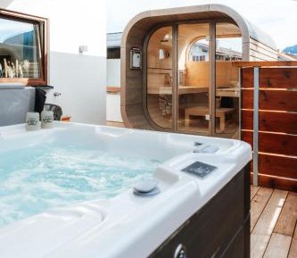 Suite with Sauna