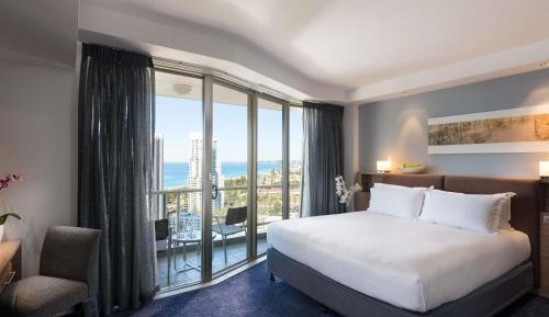 Opera Suite with  Ocean View and Spa