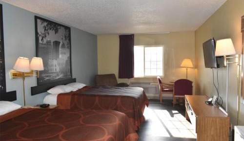 Queen Room with Two Queen Beds - Non-Smoking
