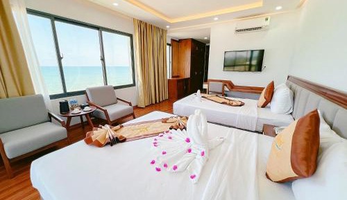 Triple Room with Sea View