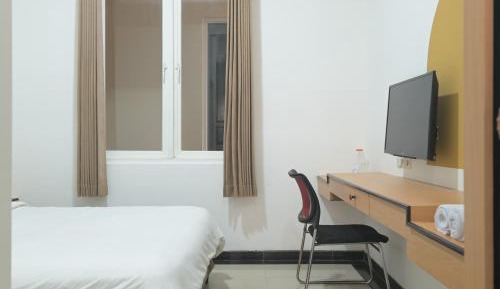 Deluxe Queen Room