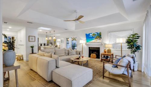 Three-Bedroom Holiday Home 