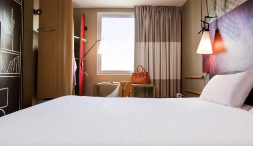 Standard Room with 1 Double Bed