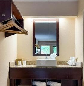Deluxe Quadruple Room - Smoking