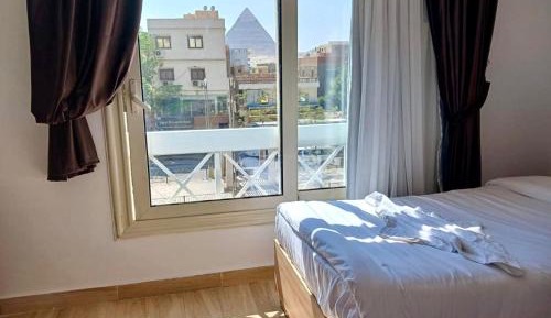 Deluxe Double or Twin Room with Mountain View