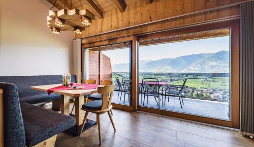 Apartment with Terrace with Free Tauern Spa Entry