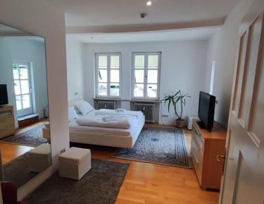 Deluxe Two-Bedroom Apartment with Garden View
