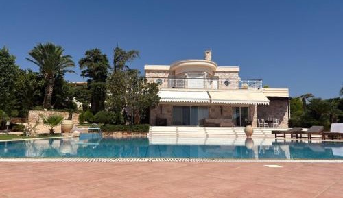 Villa