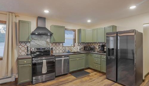 Three-Bedroom Townhouse